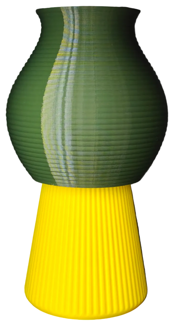 LEAH 009 colorful 3D-printed table lamp by Svetlana Lampe